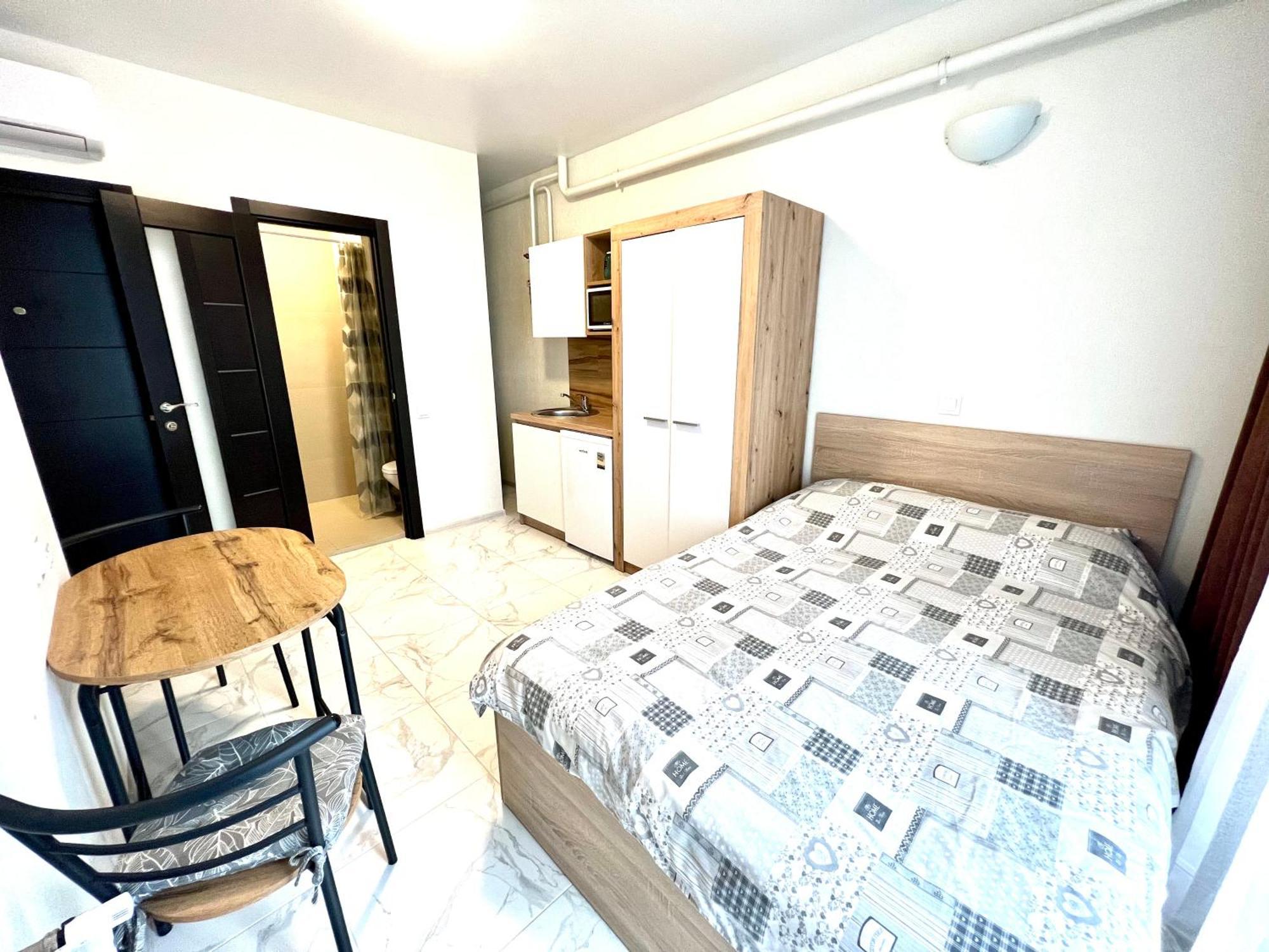 Osapart Hotel In A Complex Semycvit 2 Lviv Exterior photo