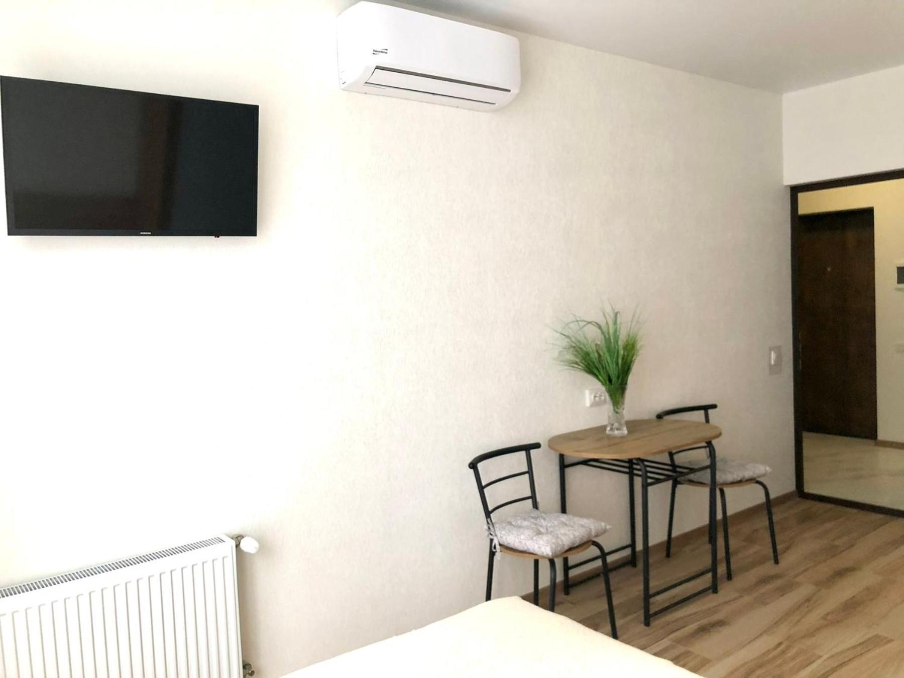 Osapart Hotel In A Complex Semycvit 2 Lviv Exterior photo
